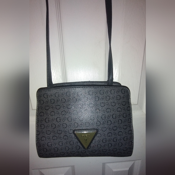 Gray Guess Crossover purse# - Picture 6 of 6